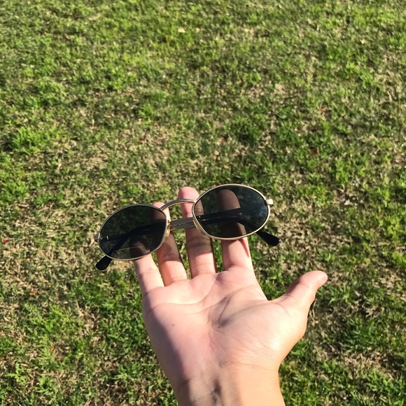 Vintage sunglasses - Picture 2 of 2